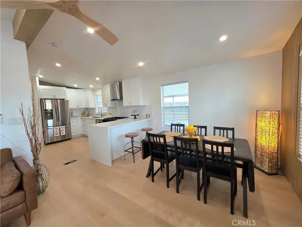 24200 Walnut 52, Torrance
