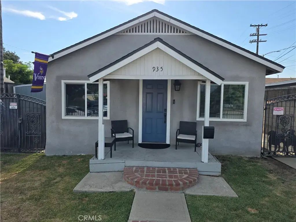935 S Main, Pomona