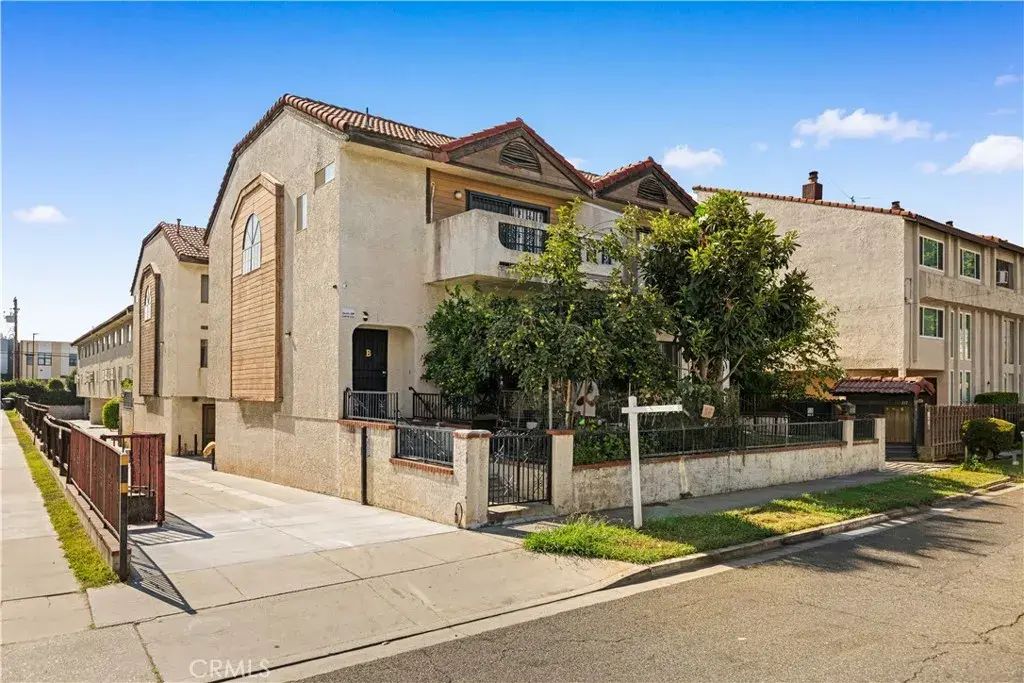 317 N Lincoln Street B, Monterey Park