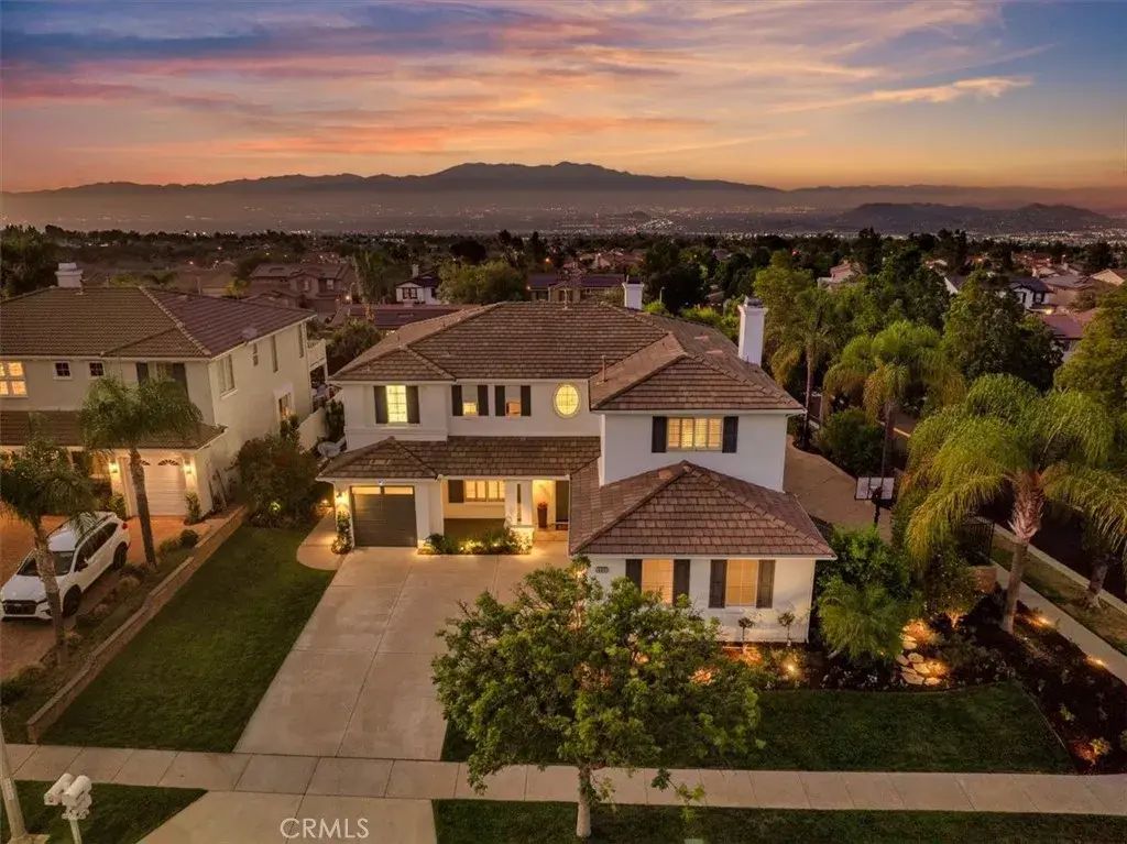 685 Payette Circle, Corona
