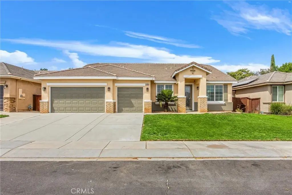 1434 Desert Star, Beaumont