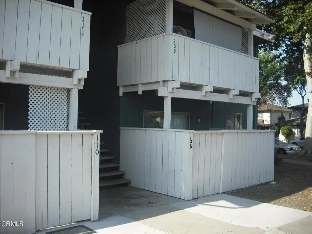 1300 Saratoga Avenue 108, Ventura