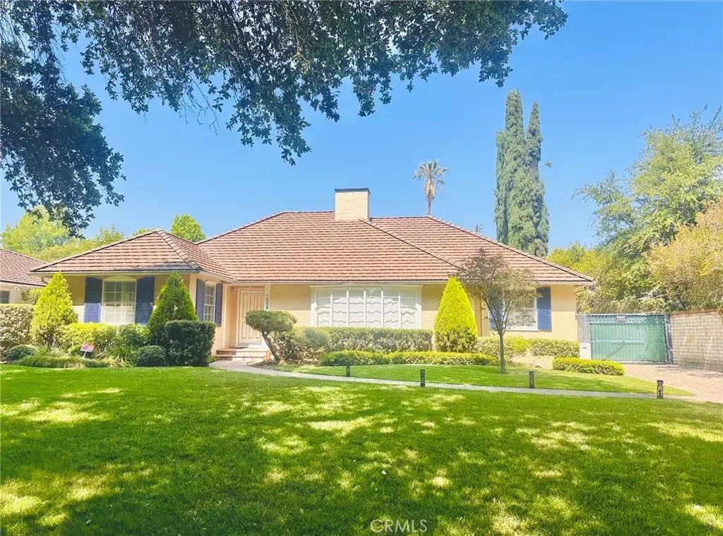 1558 Wembley Road, San Marino