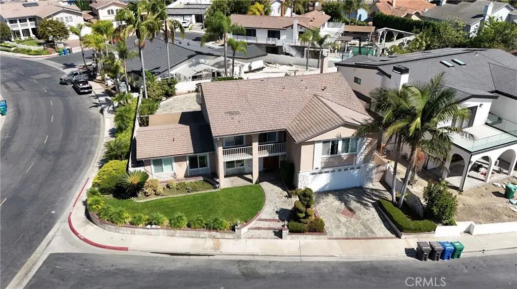 720 Pepper Tree, Long Beach