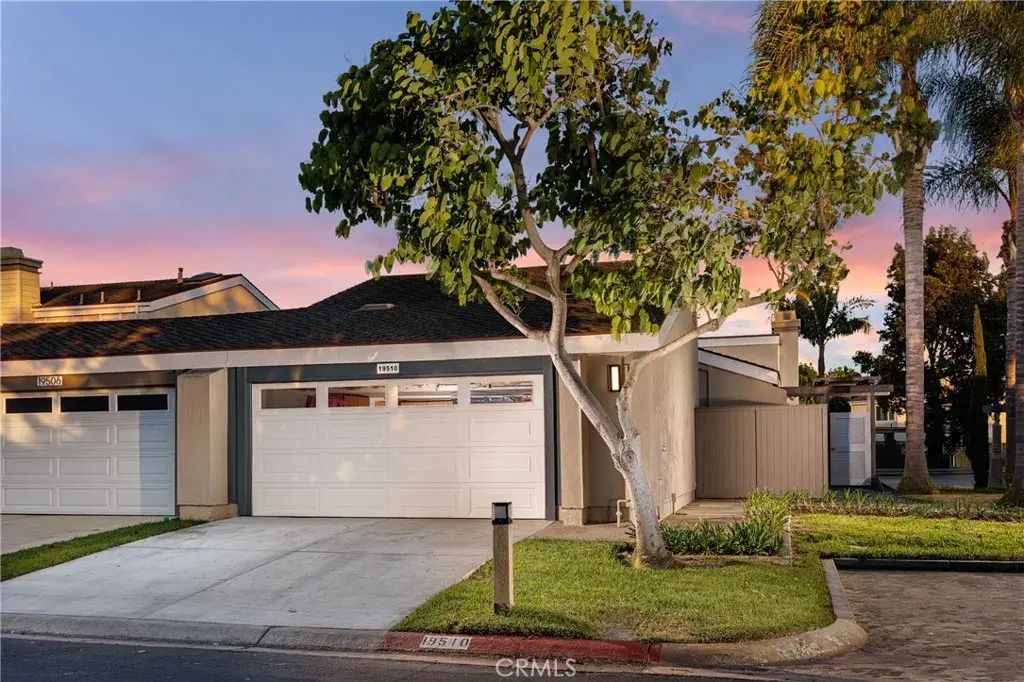 19510 Sandcastle Ln, Huntington Beach