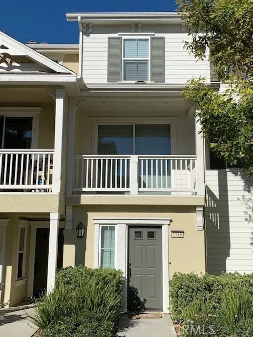 1129 Abelia, Irvine
