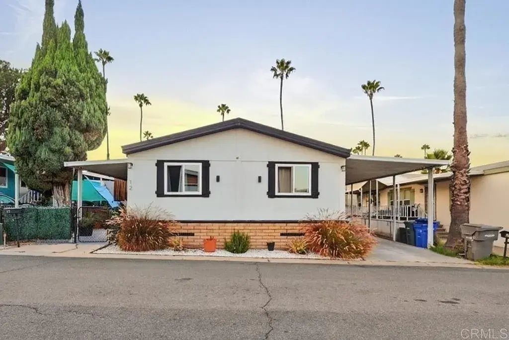 2515 Sweetwater 12, Spring Valley