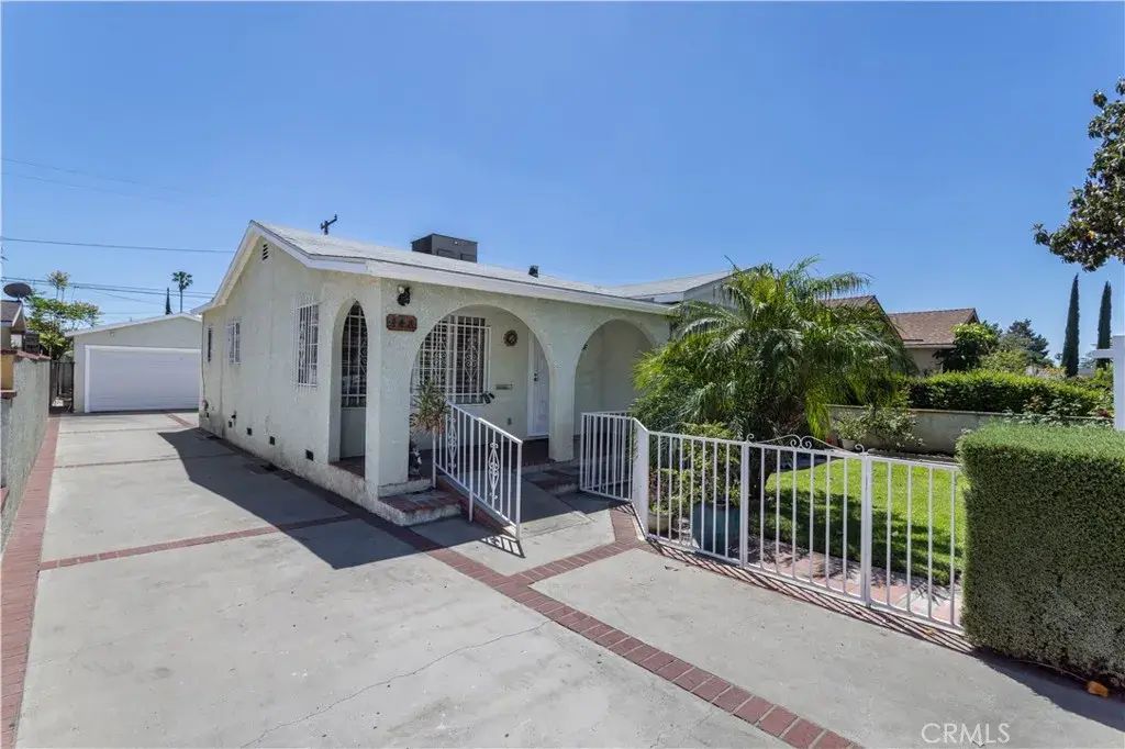 448 Fermoore, San Fernando