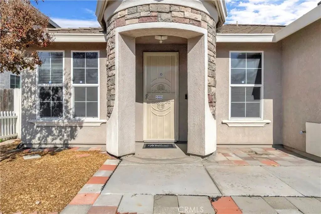 1049 Stanford Avenue, Madera