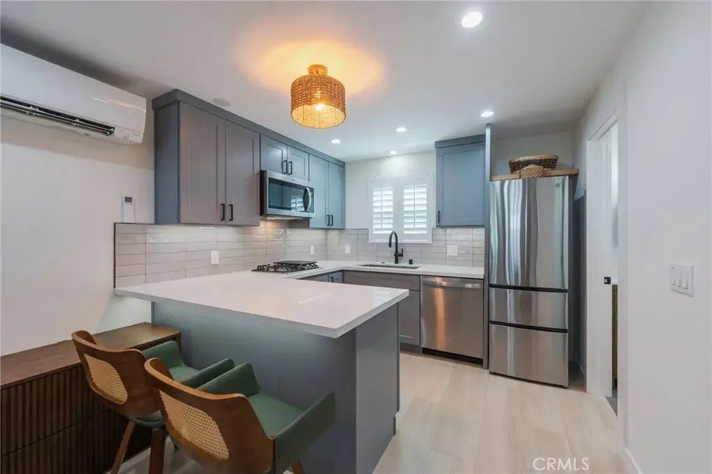 2324 246th Place, Lomita