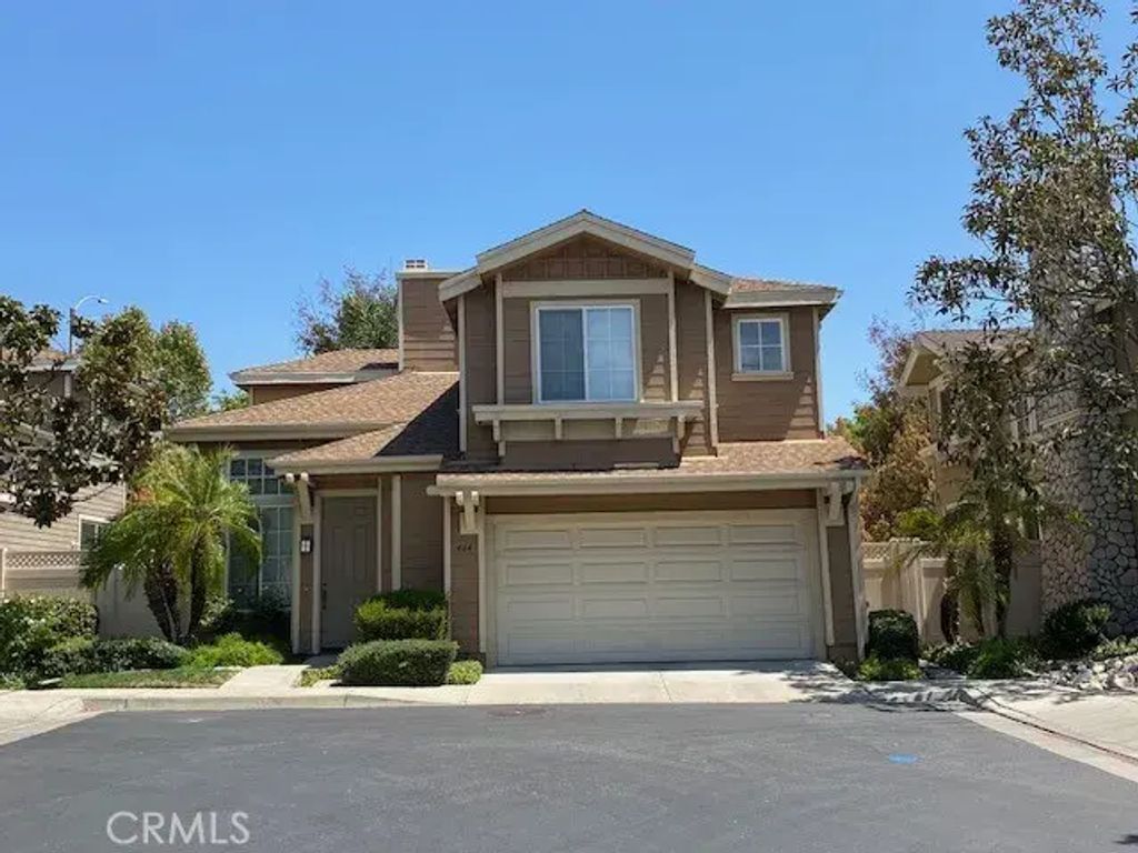 464 Middlebury Court, Claremont