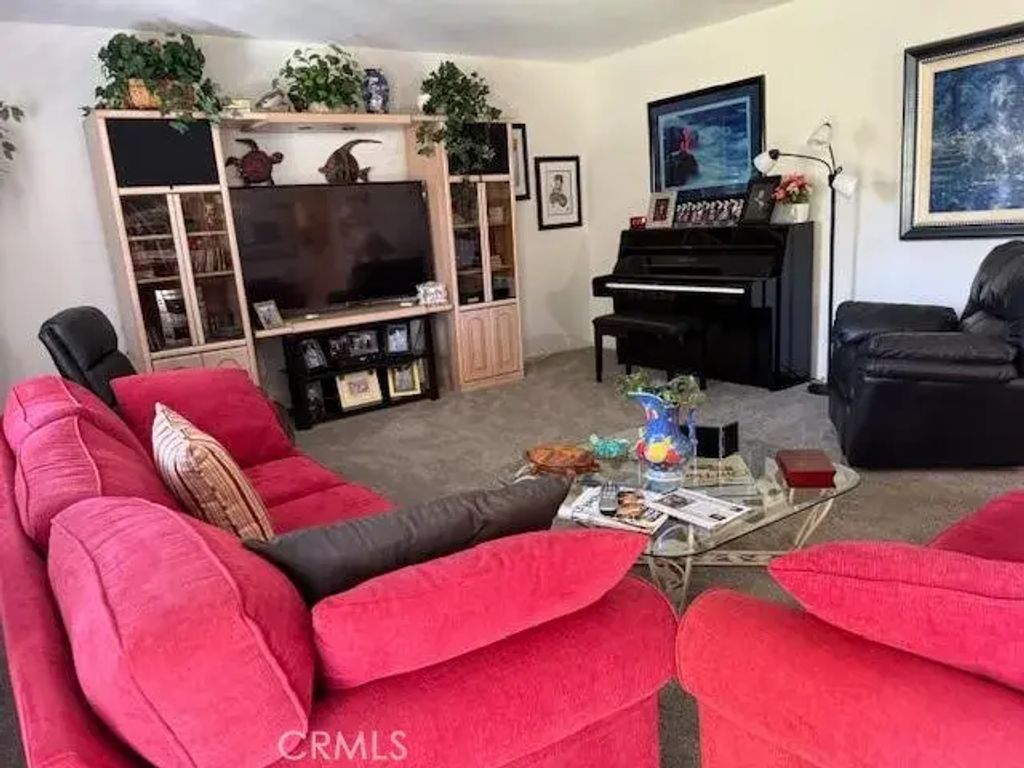 2397 Via Mariposa West 3h, Laguna Woods