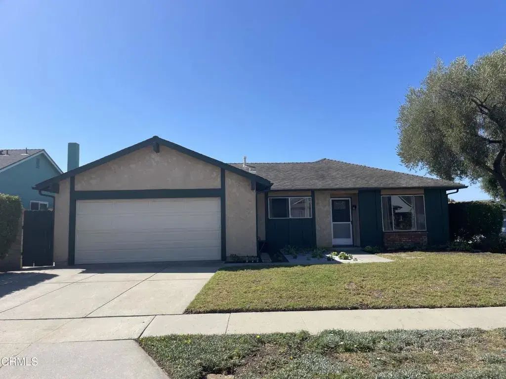 7560 Lemur Street, Ventura