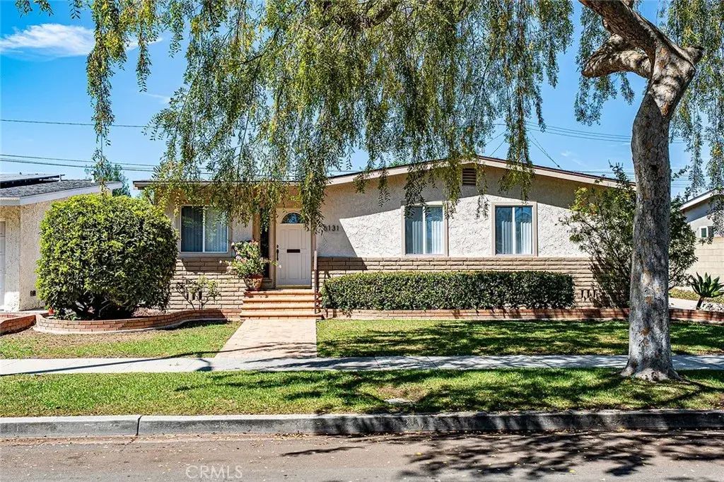 6131 E Benmore, Long Beach