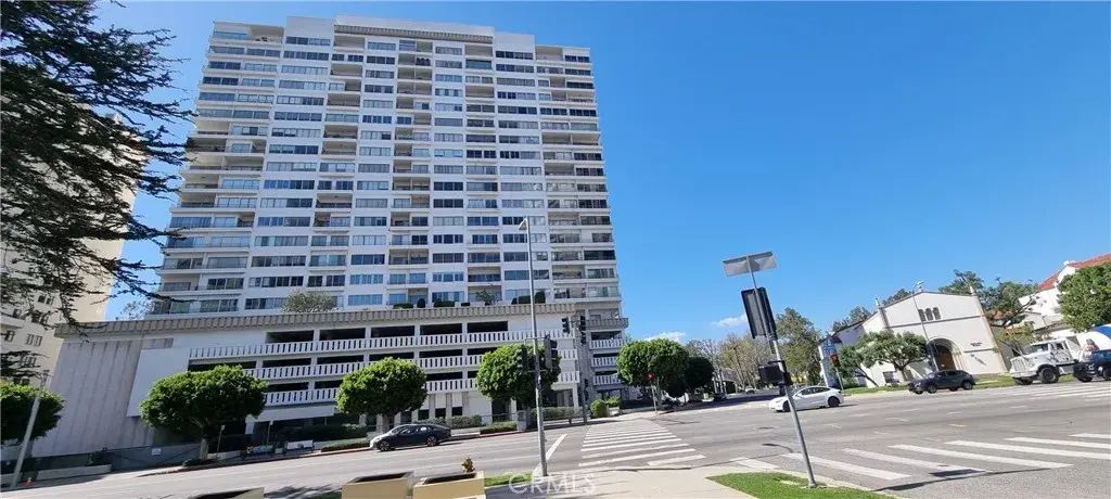 10501 Wilshire Boulevard 903, Westwood - Century City