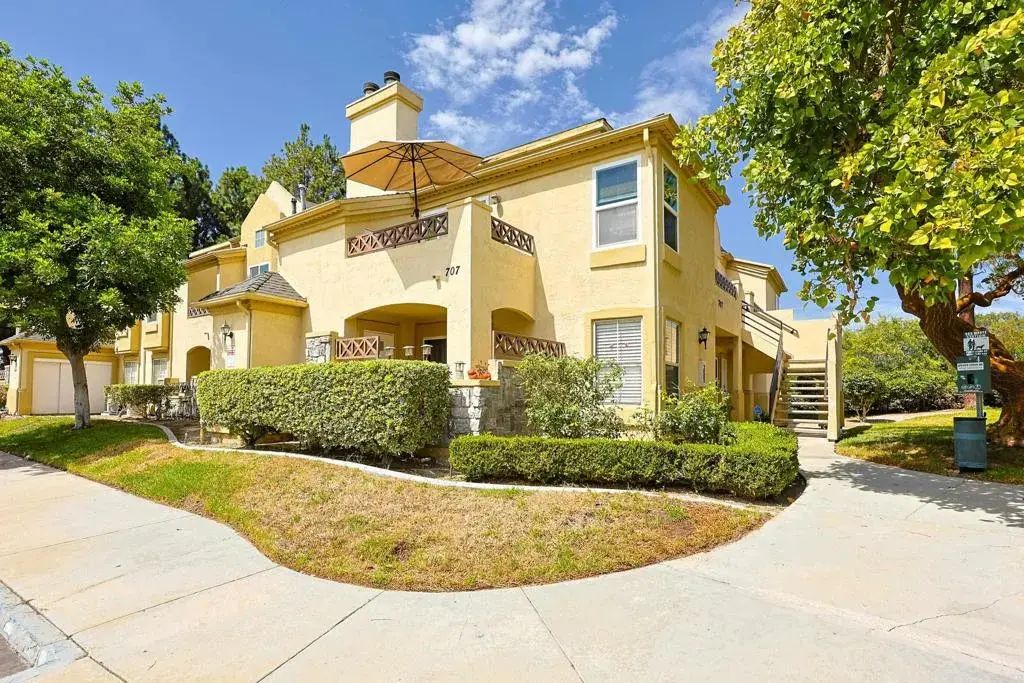 707 Brookstone Road 204, Chula Vista