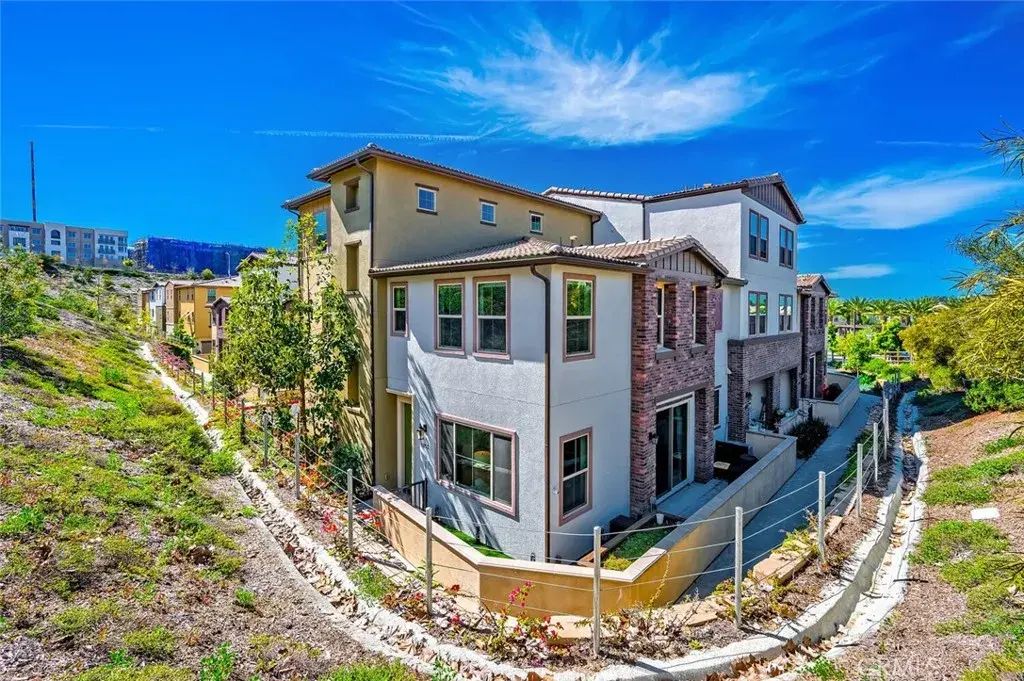 1852 Red Willow, Oceanside