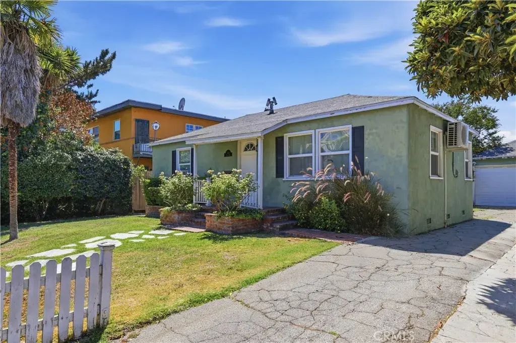 5701 Fair, North Hollywood
