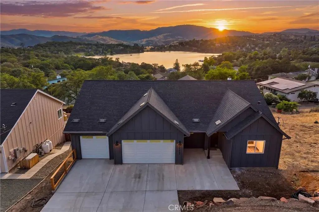 17247 Meadow View, Hidden Valley Lake