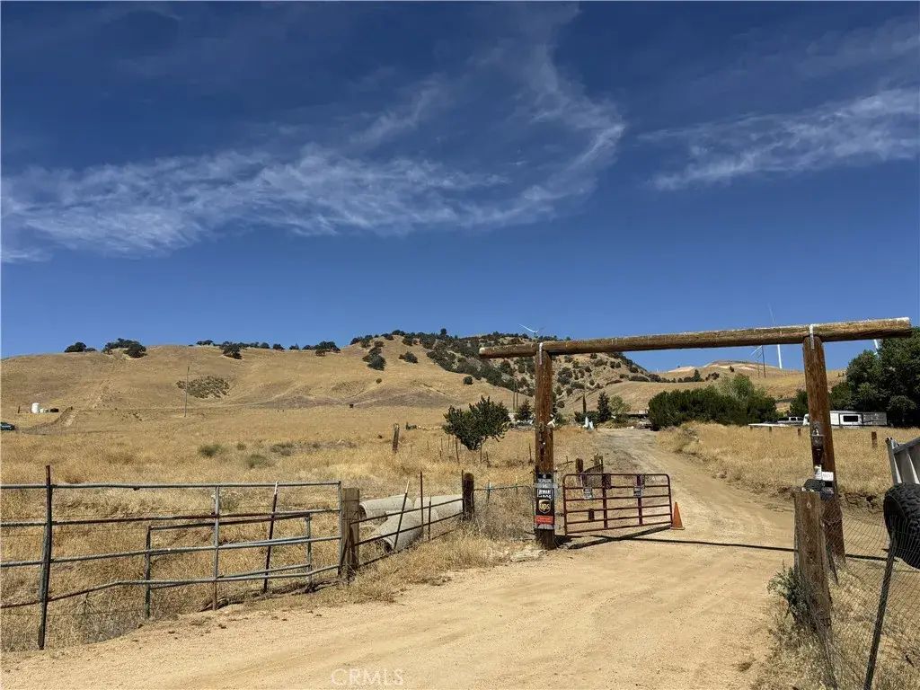 11647 Cameron Canyon Road, Tehachapi