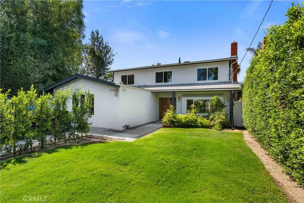 15406 Lull, Los Angeles