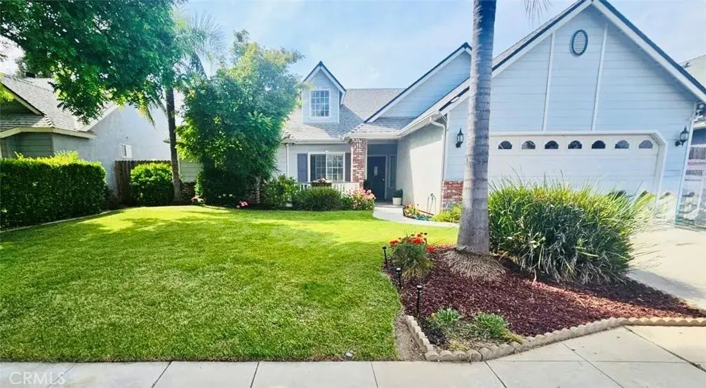2559 E Fallbrook, Fresno