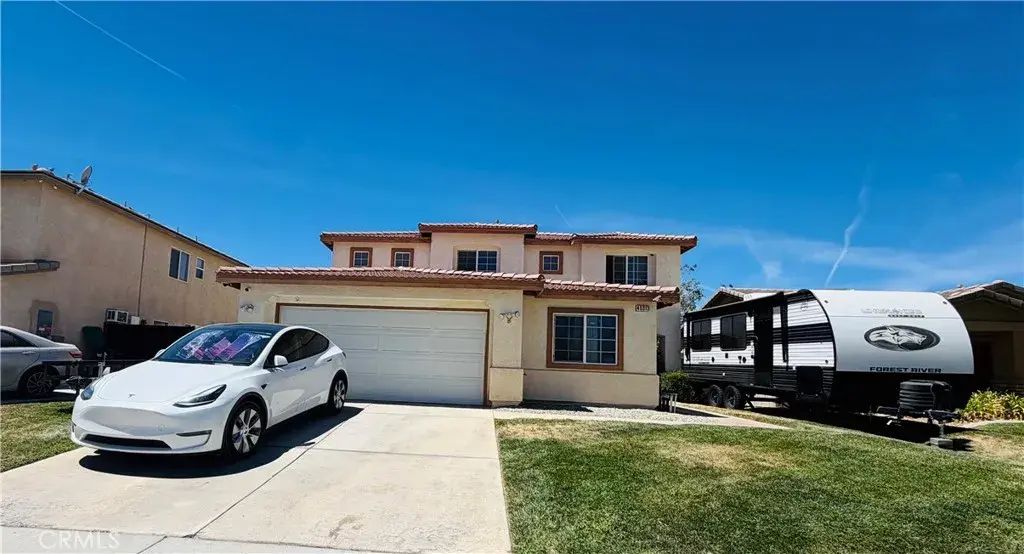 45313 Robinson Drive, Lancaster