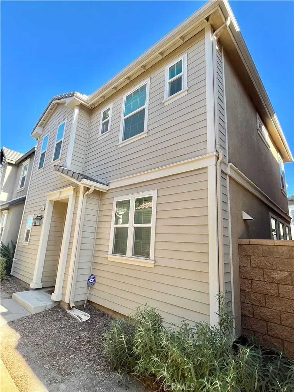 6042 Snapdragon, Eastvale