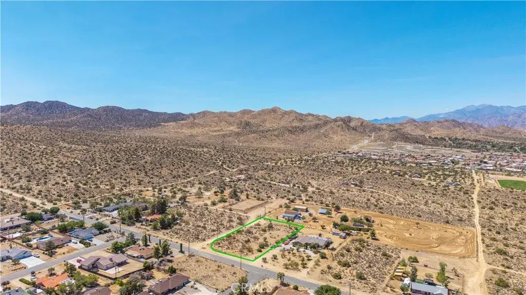 8804 Warren Vista, Yucca Valley