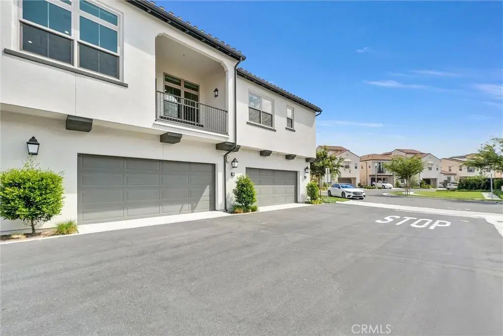 220 Ashby, Irvine