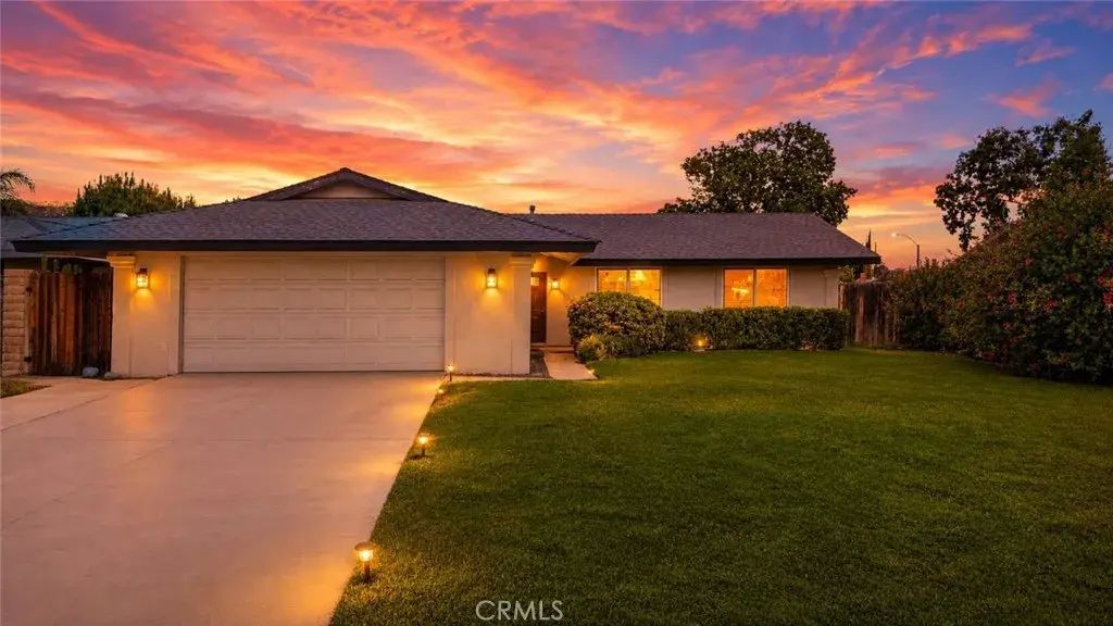 4263 Baggett, Riverside