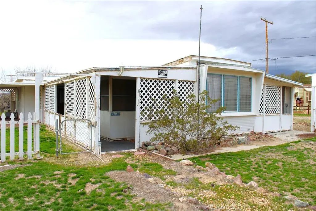 37152 Indian Avenue, Yermo