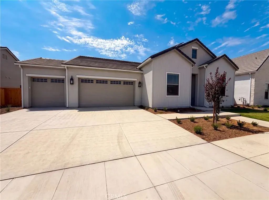 2246 N Marion, Clovis
