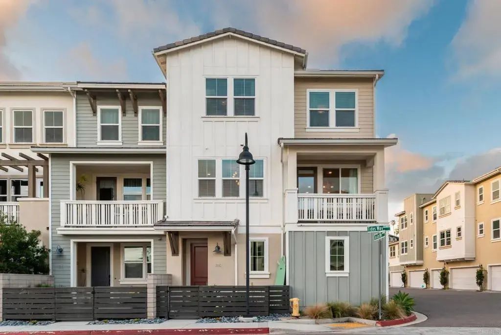 1115 Sea Glass Way, Oceanside
