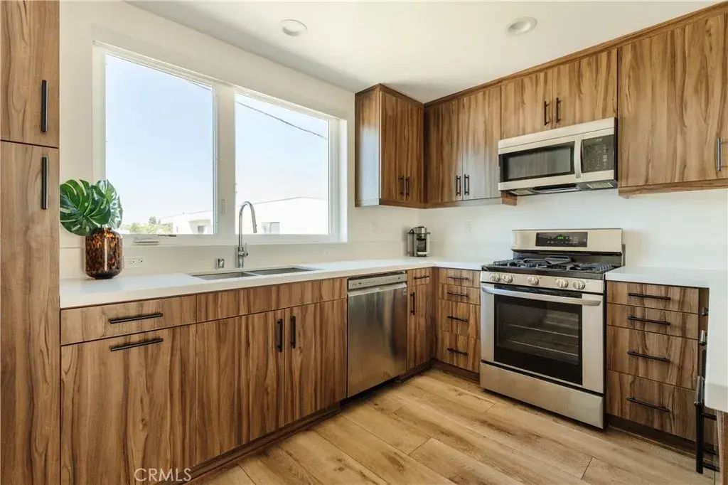 5623 N Bella Blanco, North Hollywood