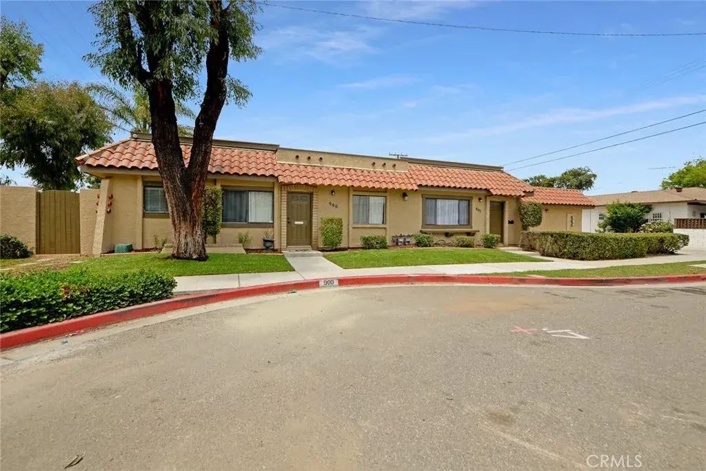 900 N Harbor Boulevard, Anaheim