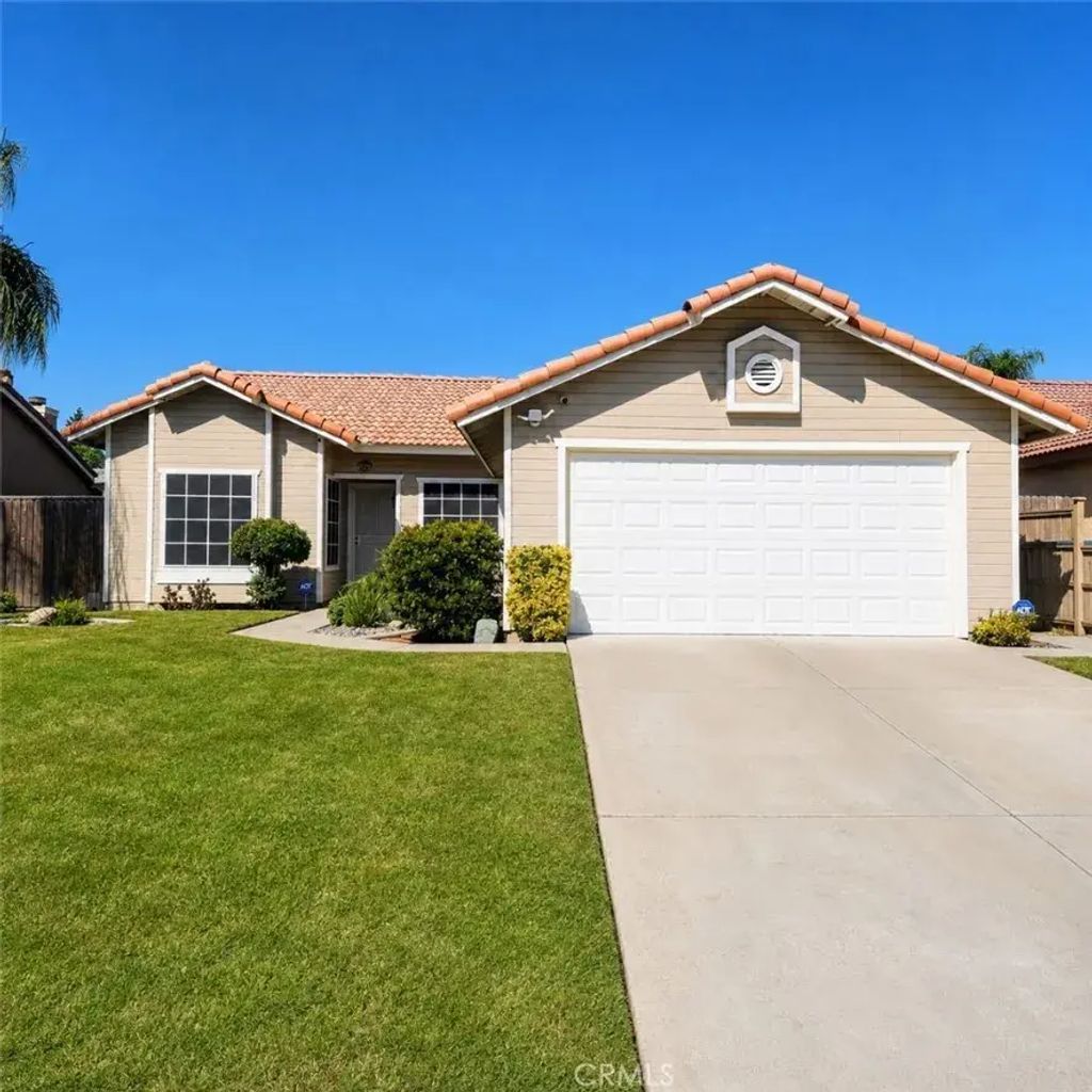 713 Harvest Creek Road, Bakersfield