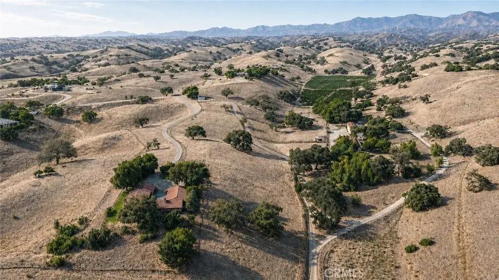 3110 Acampo, Los Olivos