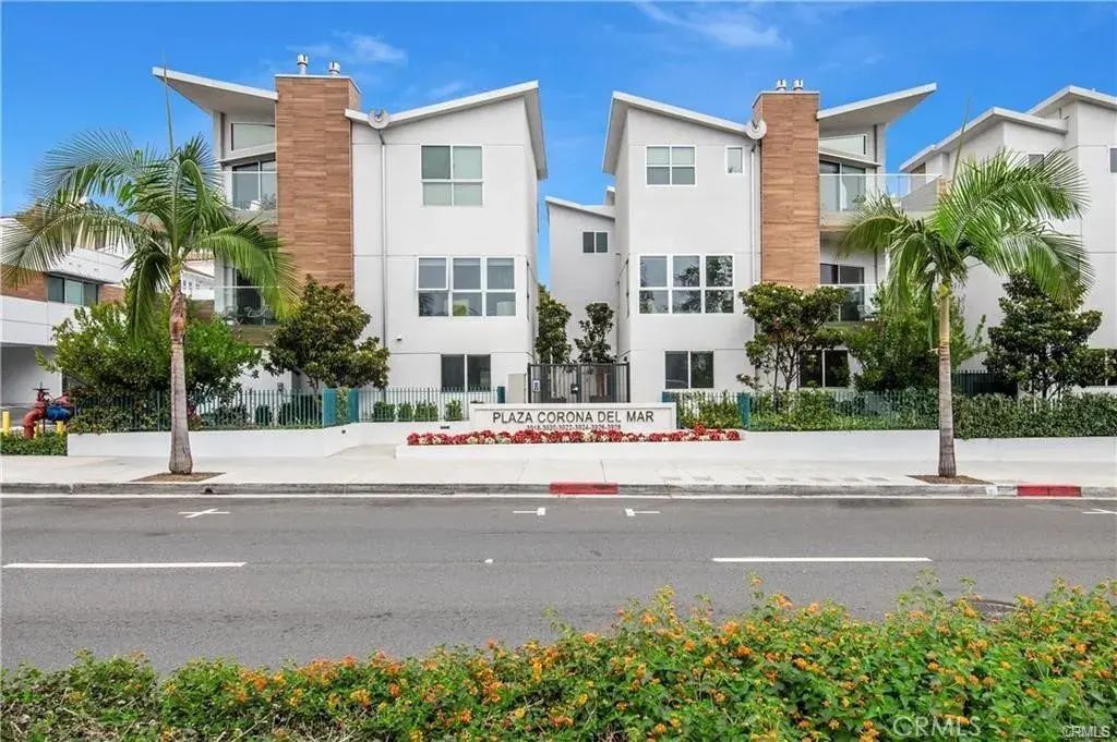 3920 E Coast Highway, Corona Del Mar