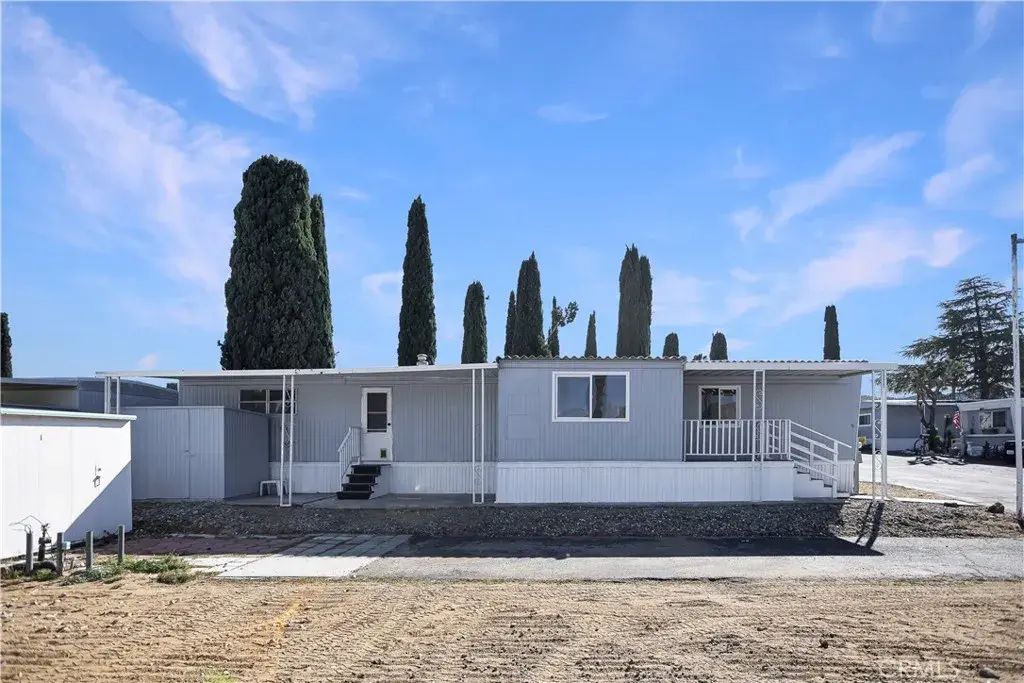 7425 Church 25, Yucca Valley