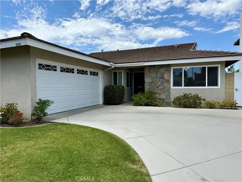 3451 N El Dorado Drive, Long Beach