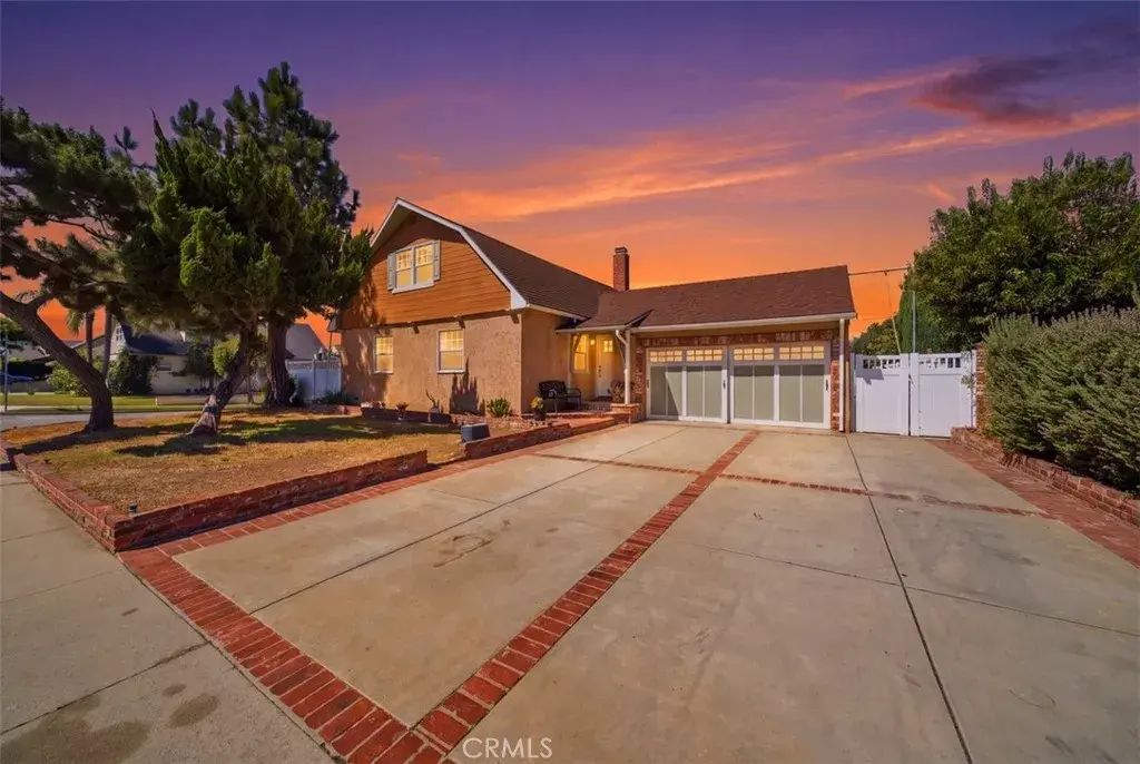 805 N Lyman Avenue, Covina