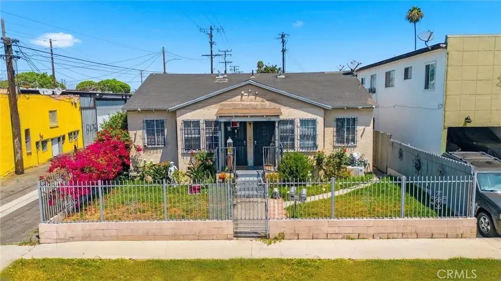 1113 E 85th, Los Angeles