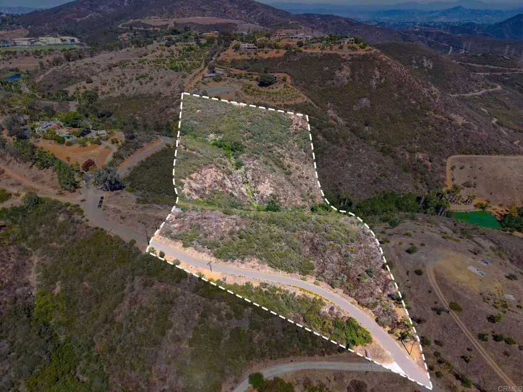 Twin Oaks Valley, San Marcos