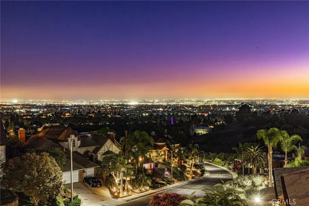 15931 Aurora Crest, Whittier