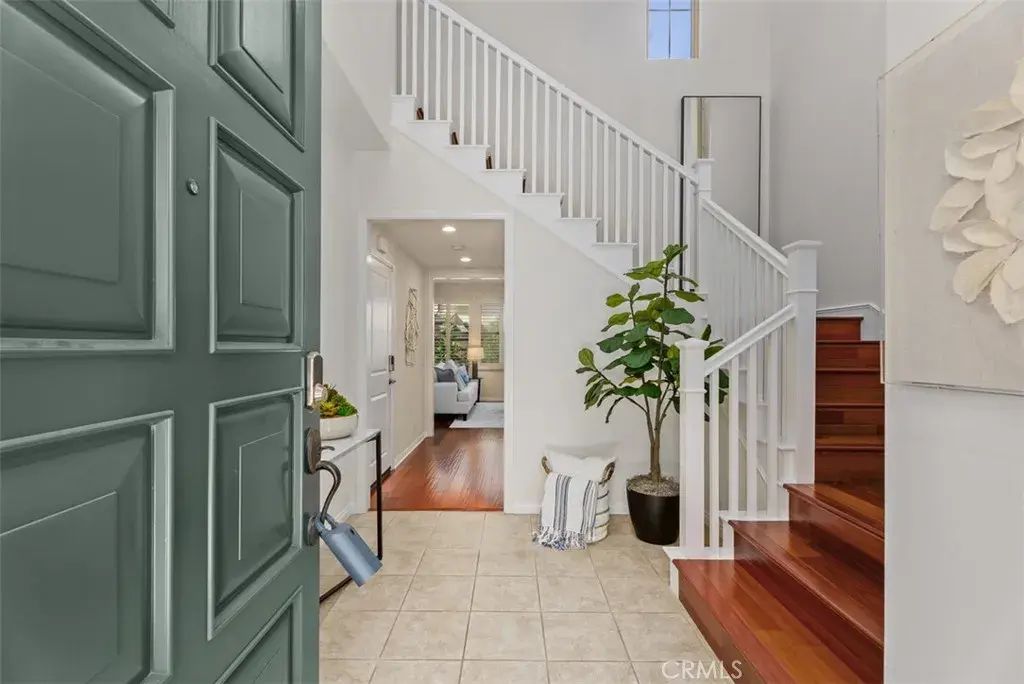 117 Gemstone, Irvine