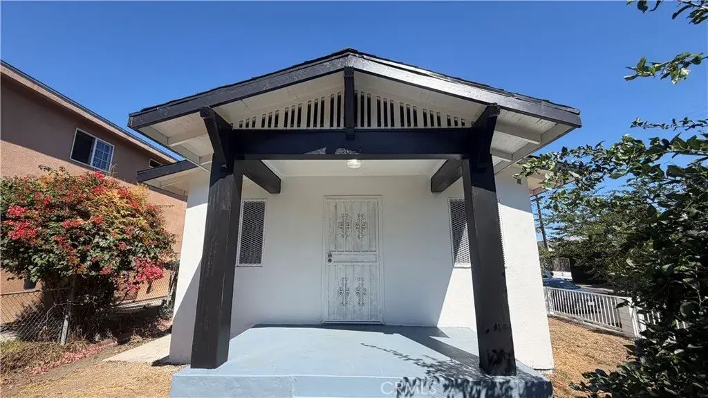5620 Fortuna, Los Angeles