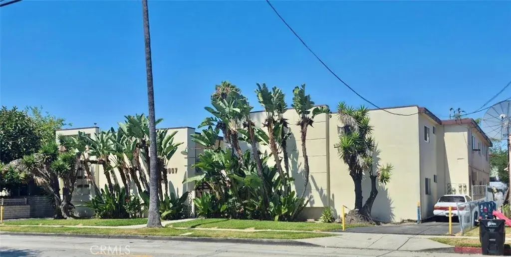6607 Otis, Bell