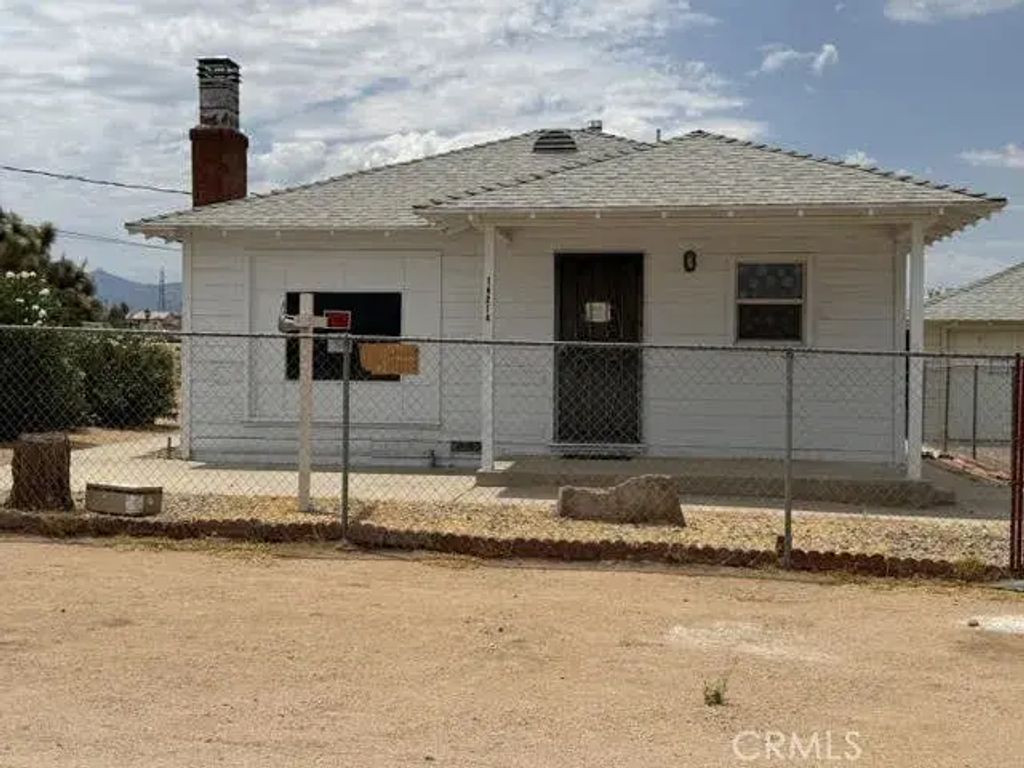 14214 Main Unit C, Hesperia