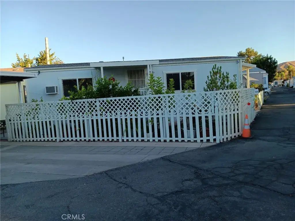 18204 Soledad Canyon Rd, Canyon Country